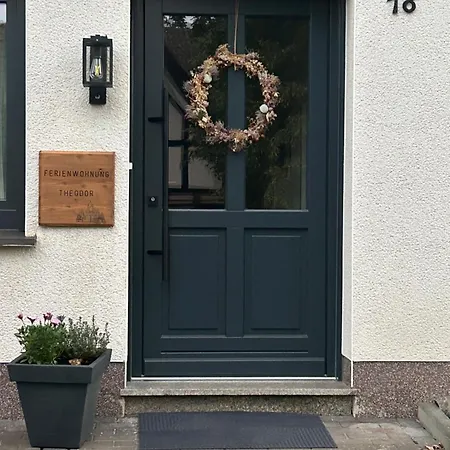 Theodor - Wandern Am Biggesee * Attendorn