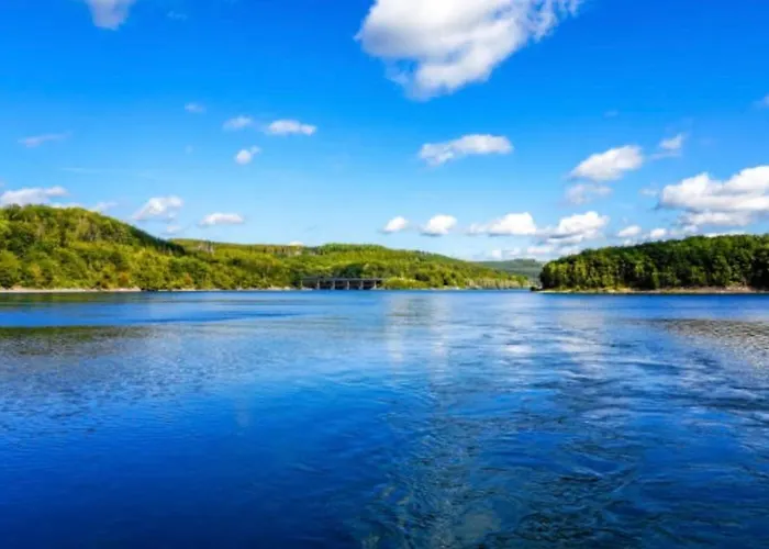 Theodor - Wandern Am Biggesee *